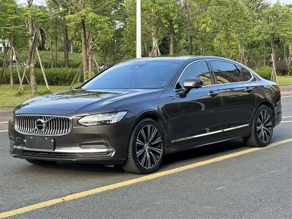 Volvo S90 2022 из CN, фото 2