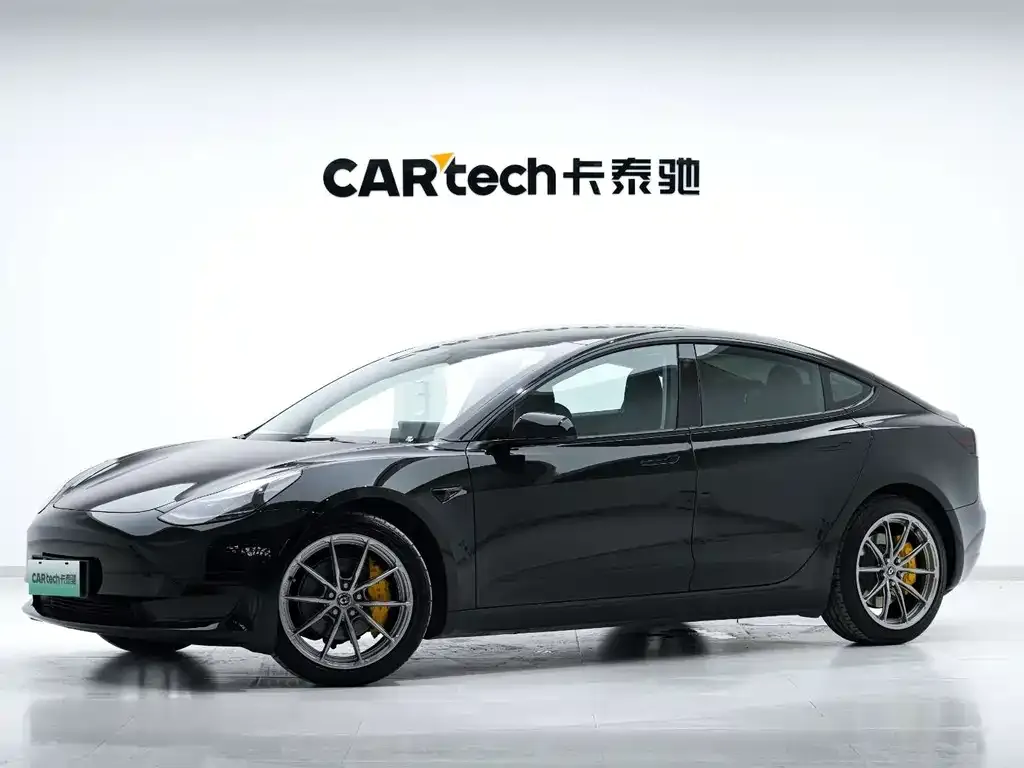 Tesla Model 3 2023 из CN, фото 1