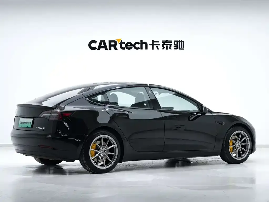 Tesla Model 3 2023 из CN, фото 5