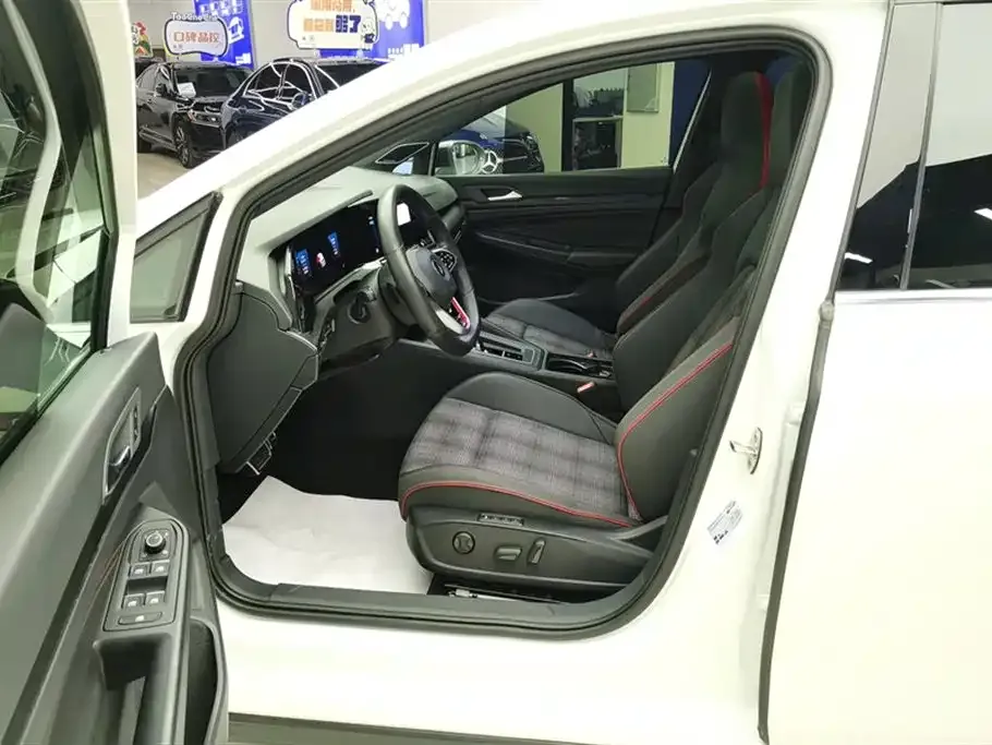 [object Object] Golf GTI 2024 из CN, фото 9