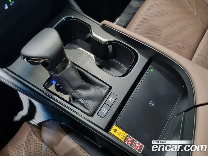 Lexus ES 2025 из KR, фото 9