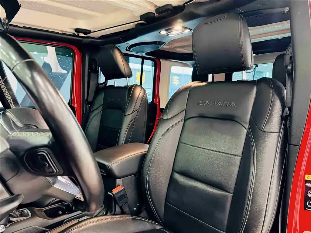 Jeep Wrangler 2021 из CN, фото 9
