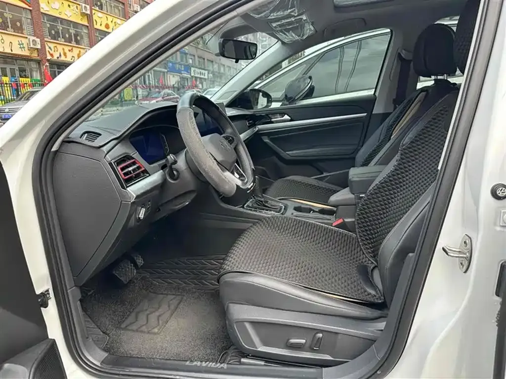 Volkswagen Lavida 2024 из CN, фото 9