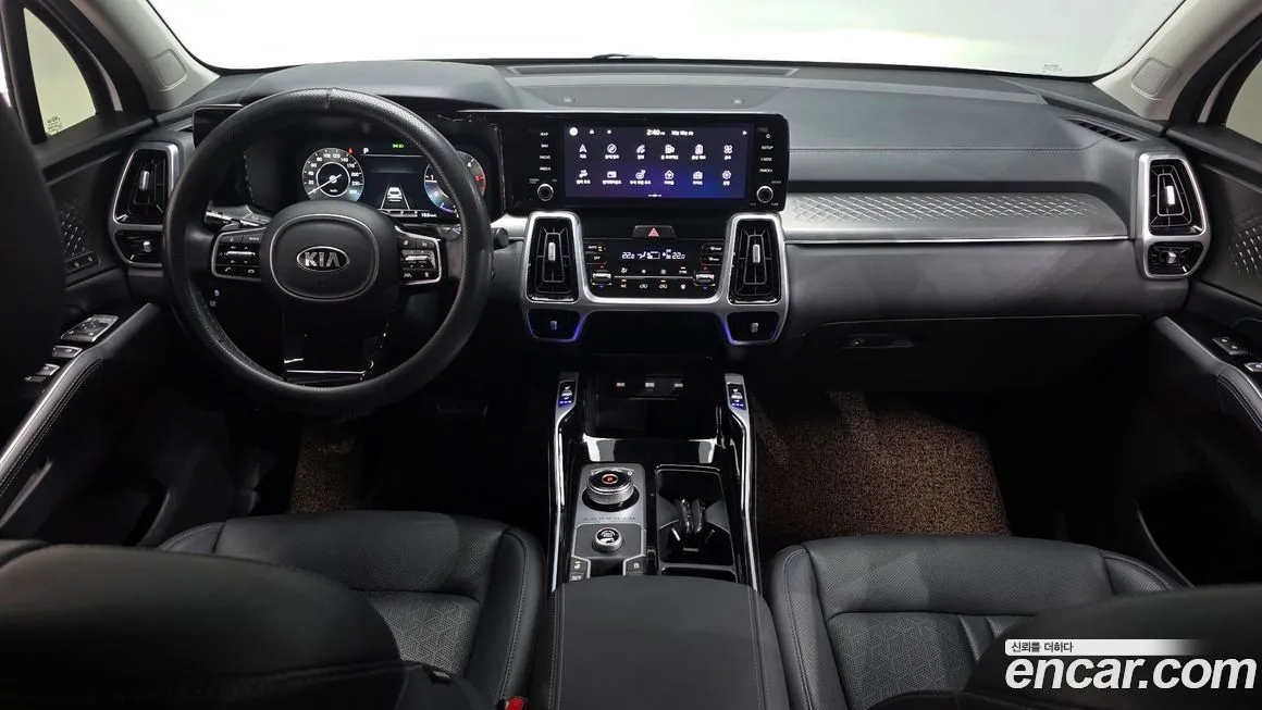 Kia Sorento — фото 7
