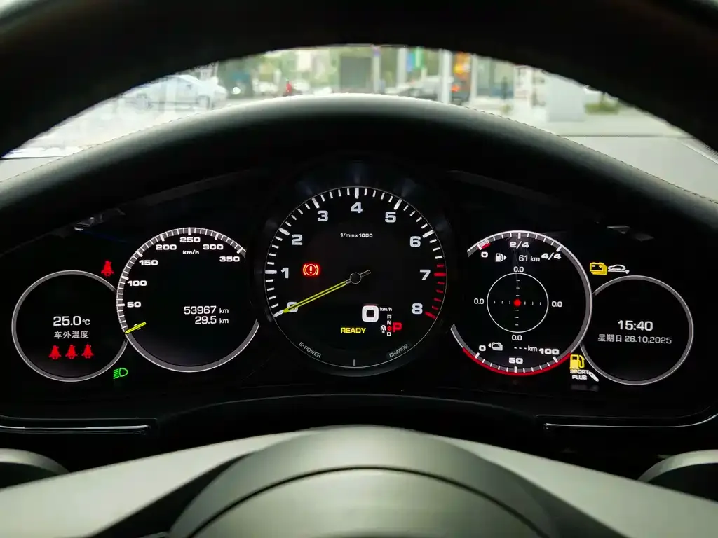 Porsche Panamera Hybrid 2022 из CN, фото 5