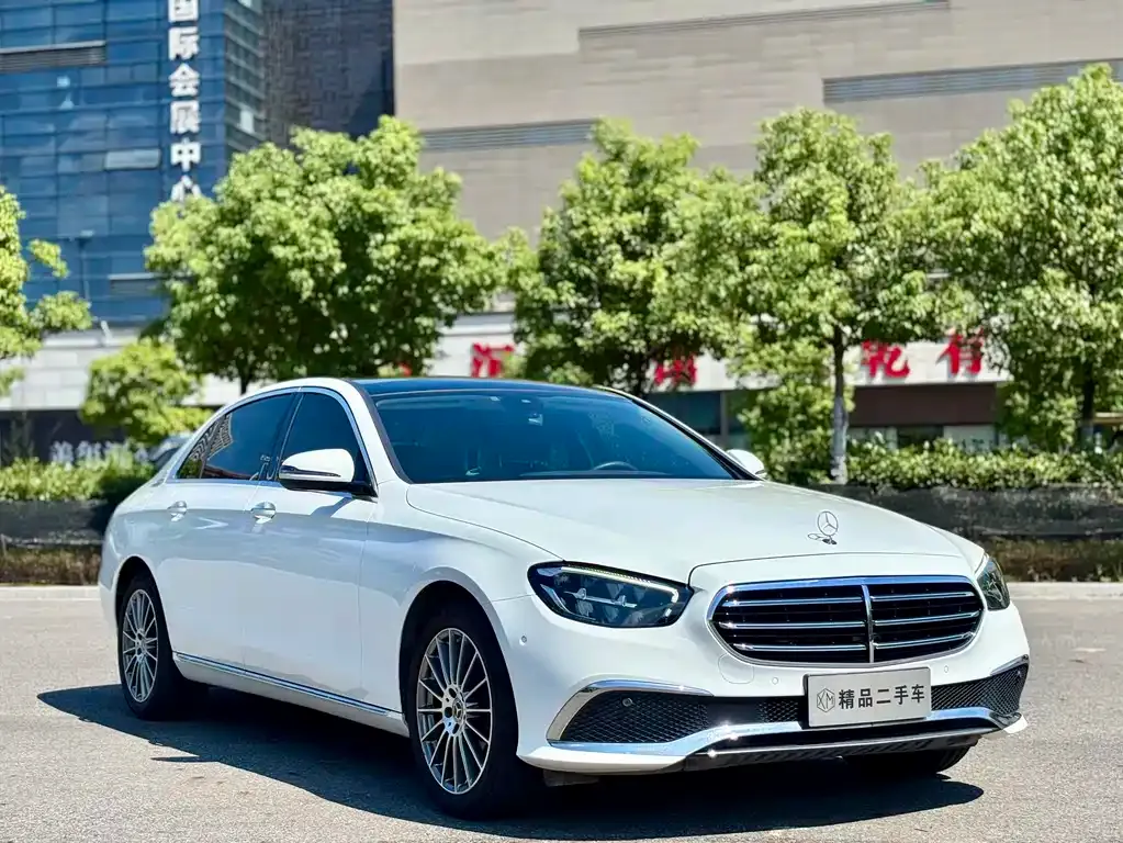 Mercedes-Benz E-Class 2023 из CN, фото 3