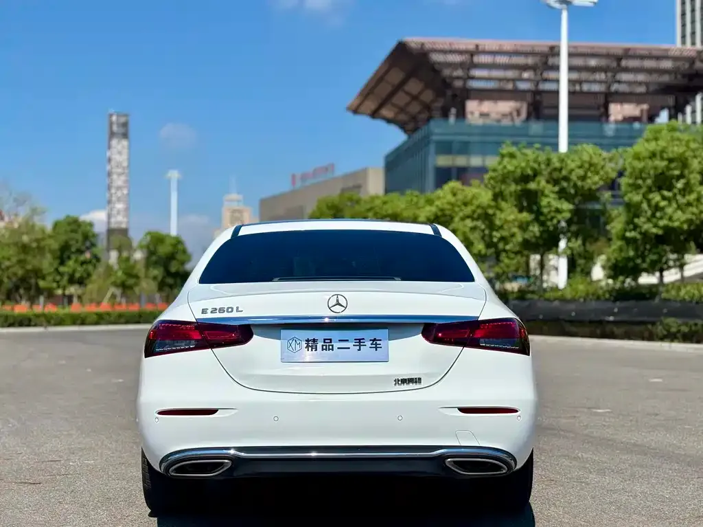 Mercedes-Benz E-Class 2023 из CN, фото 8