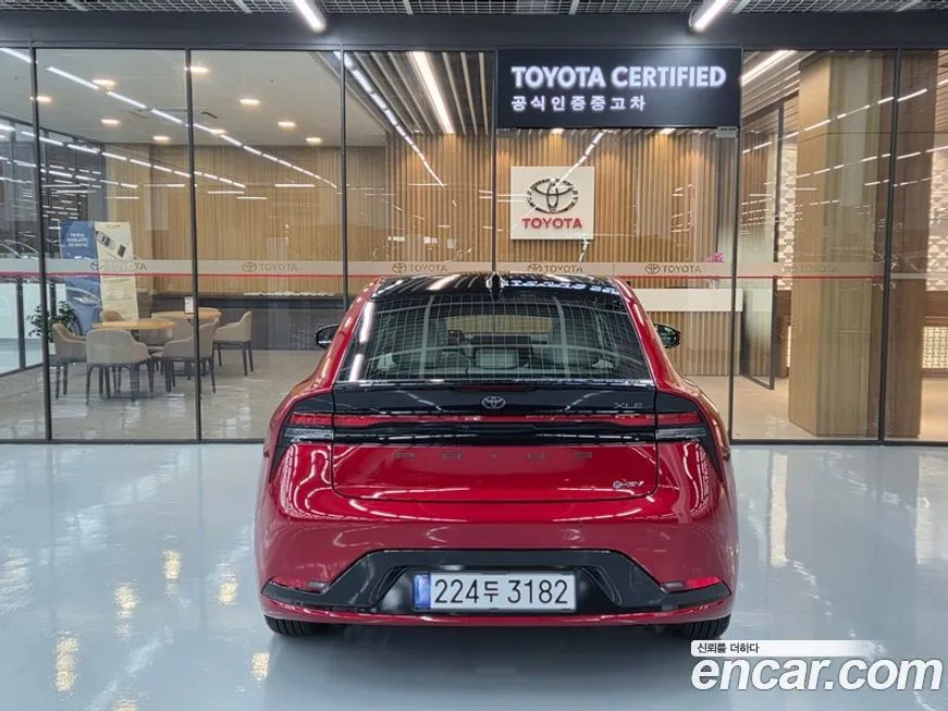 Toyota Prius — фото 4