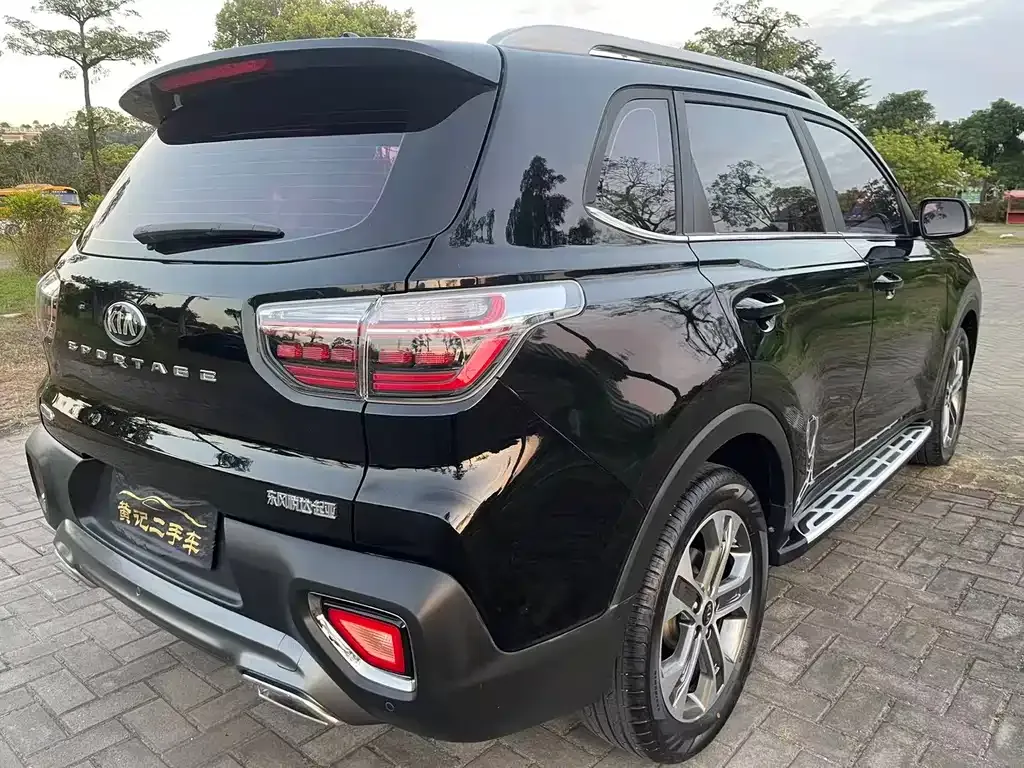 Kia Sportage 2021 из CN, фото 7