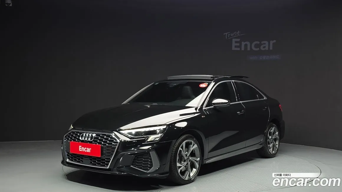Audi A3 — фото 1