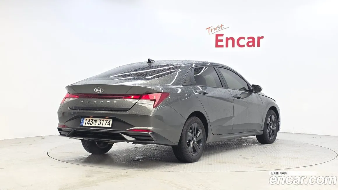 Hyundai AVANTE — фото 2
