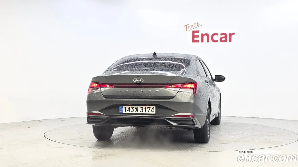 Hyundai AVANTE — фото 4