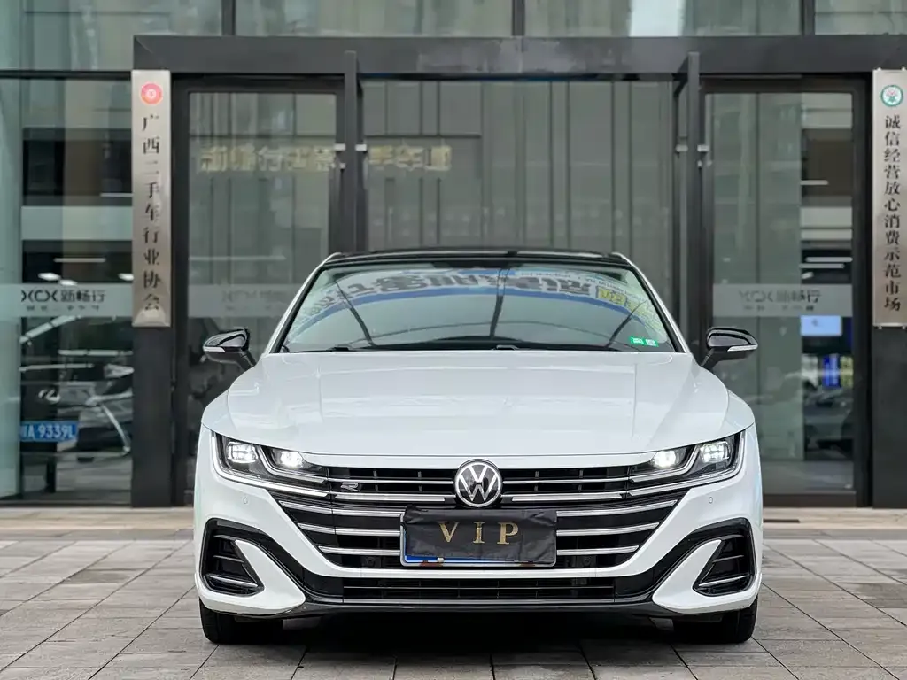 Volkswagen CC 2021 из CN, фото 2