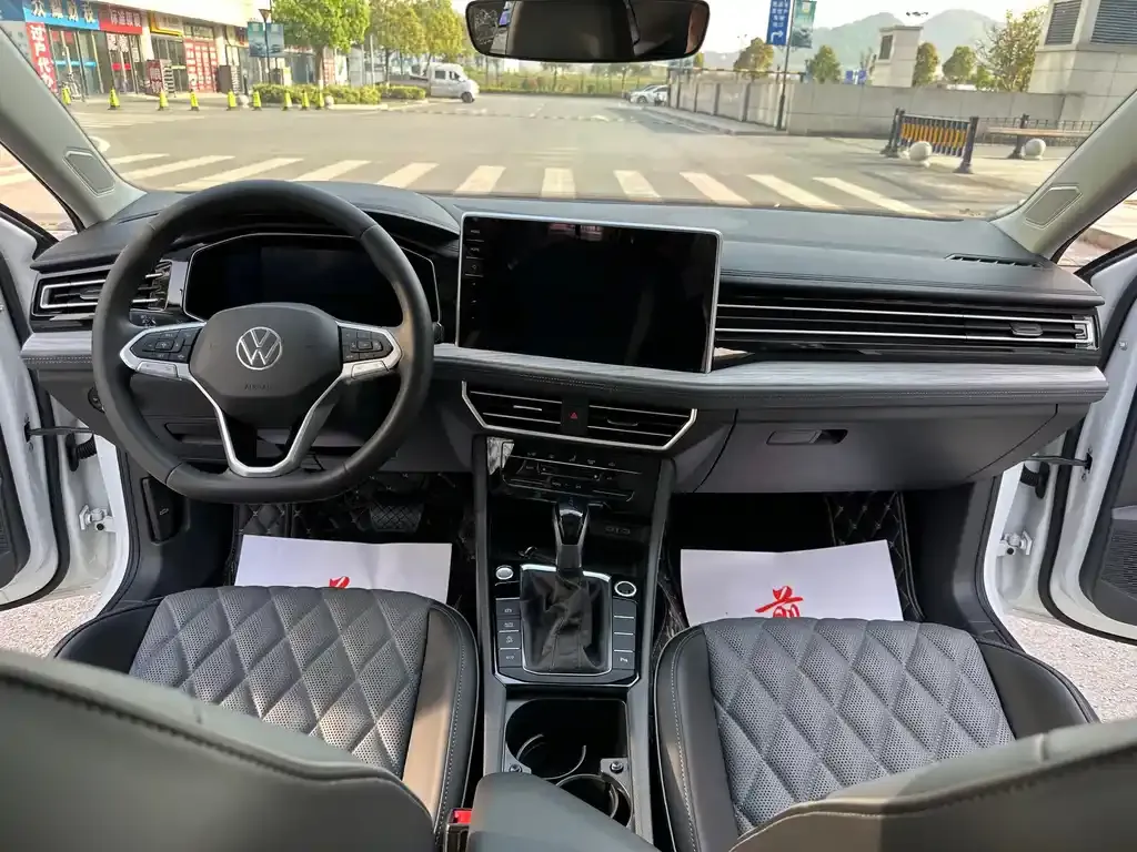 Volkswagen Sagitar 2022 из CN, фото 5
