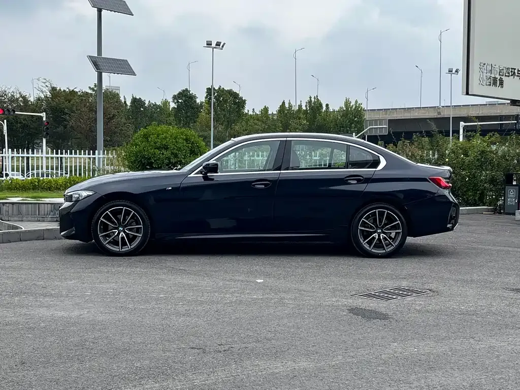 BMW 3 Series 2025 из CN, фото 3