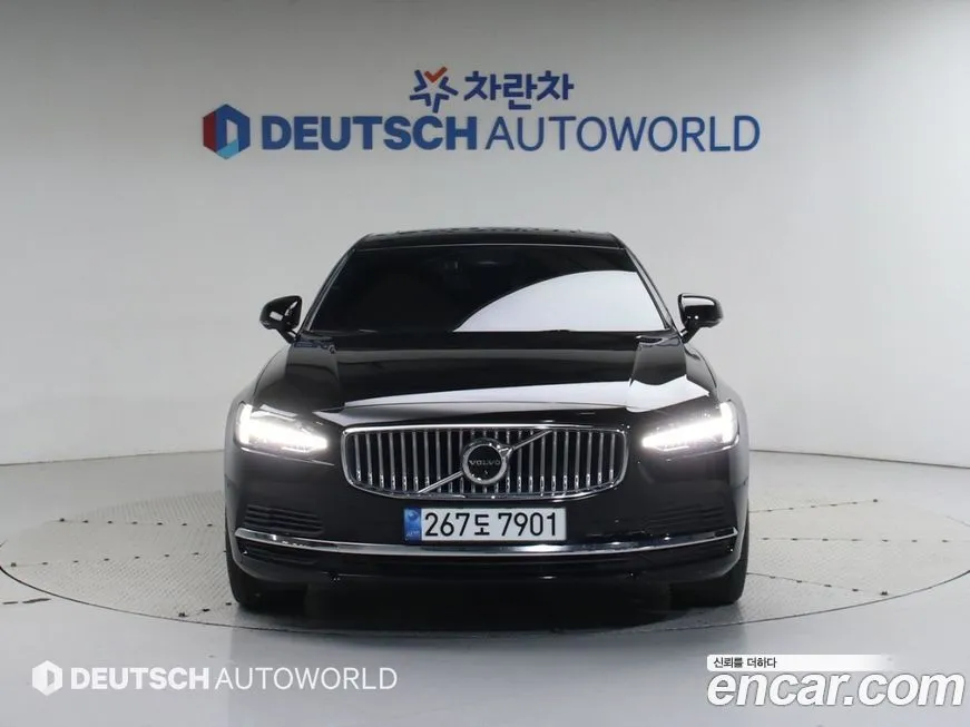 Volvo S90 2023 из KR, фото 3