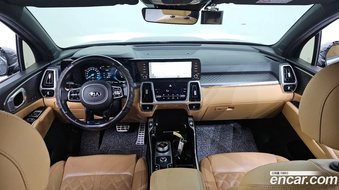 Kia Sorento — фото 7