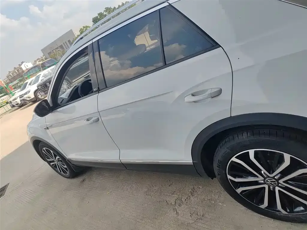 Volkswagen T-Roc 2021 из CN, фото 5