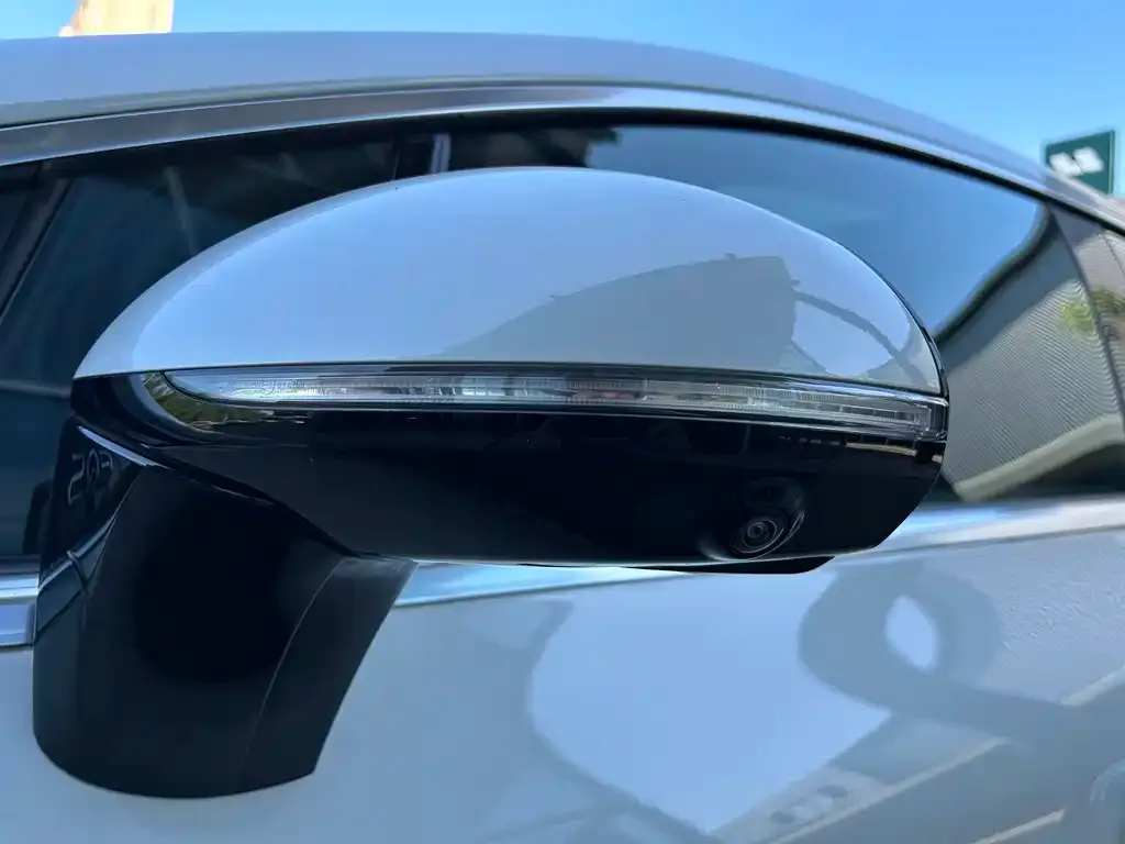 Mercedes-Benz EQS 2025 из CN, фото 3