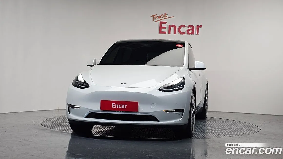 Tesla Model Y 2021 из KR, фото 3
