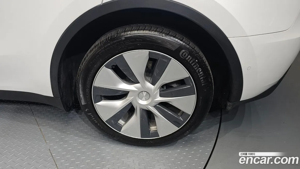 Tesla Model Y 2021 из KR, фото 5