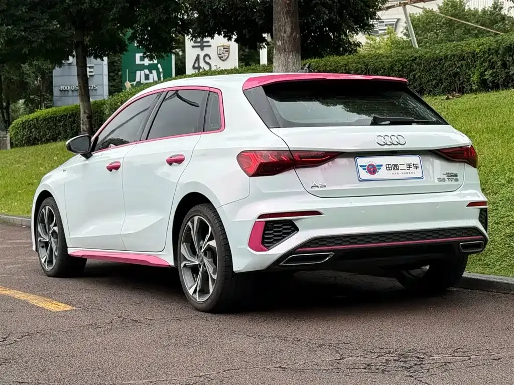 Audi A3 2023 из CN, фото 4