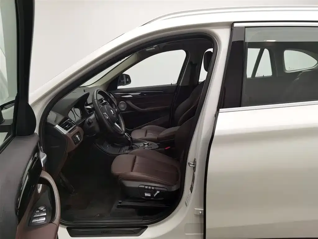 BMW X1 2023 из CN, фото 10