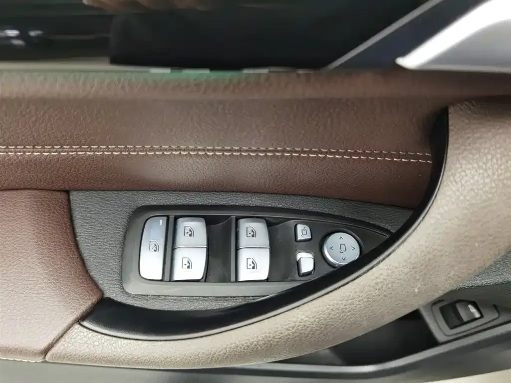 BMW X1 2023 из CN, фото 9