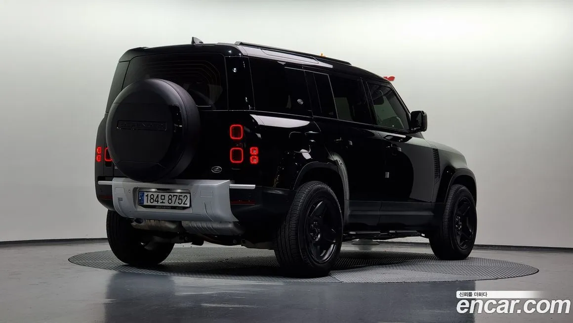 Land Rover Defender — фото 2