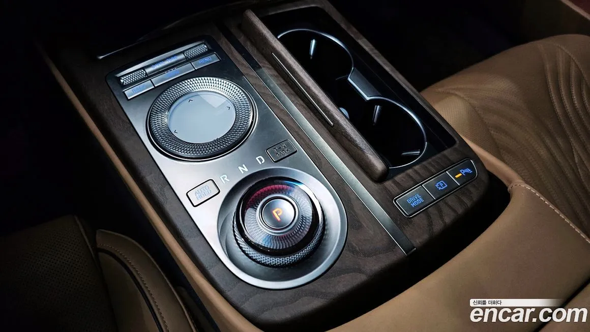 Genesis G80 — фото 9