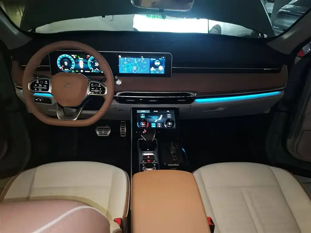 Jetour X70 C-DM — фото 10