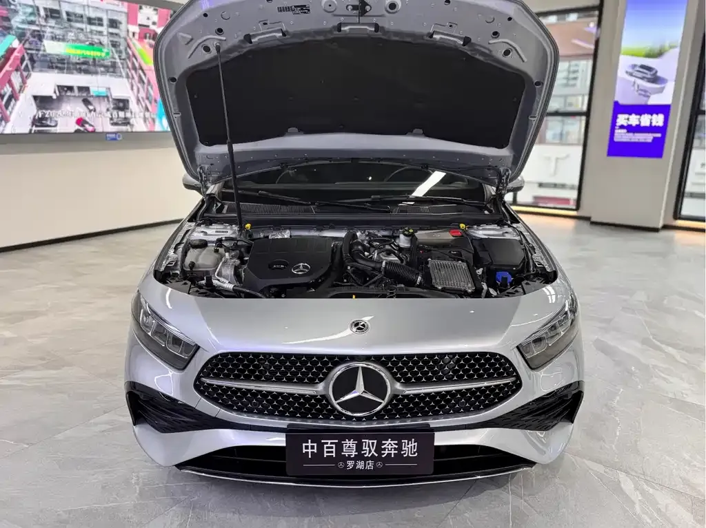 Mercedes-Benz A-Class 2023 из CN, фото 9