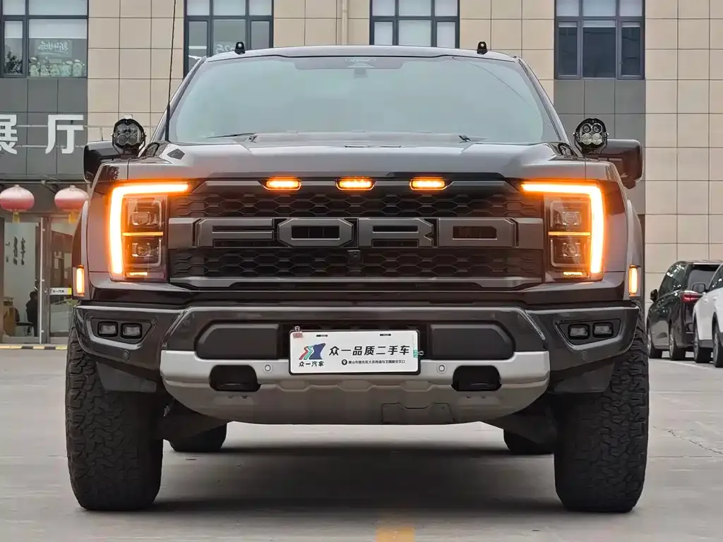 Ford F-150 Raptor 2023 из CN, фото 2