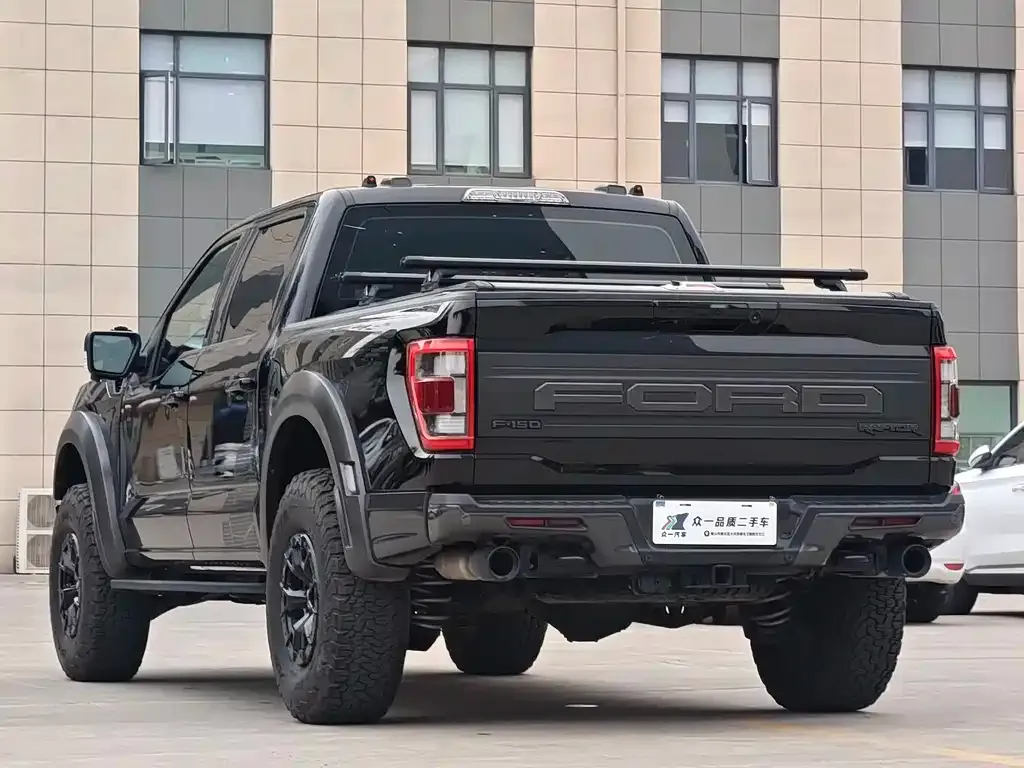 Ford F-150 Raptor 2023 из CN, фото 5