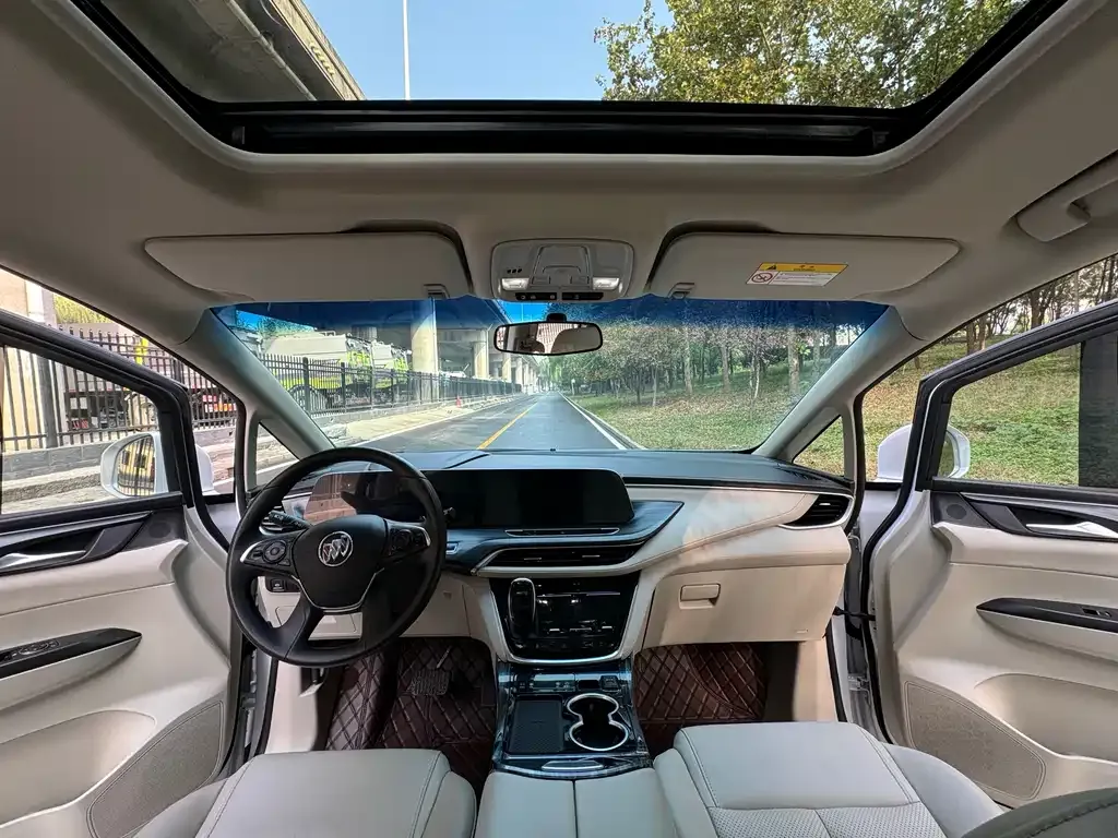 Buick GL8 2022 из CN, фото 9