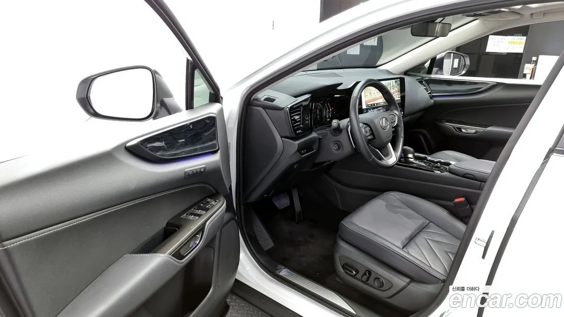 Lexus NX 2025 из KR, фото 10