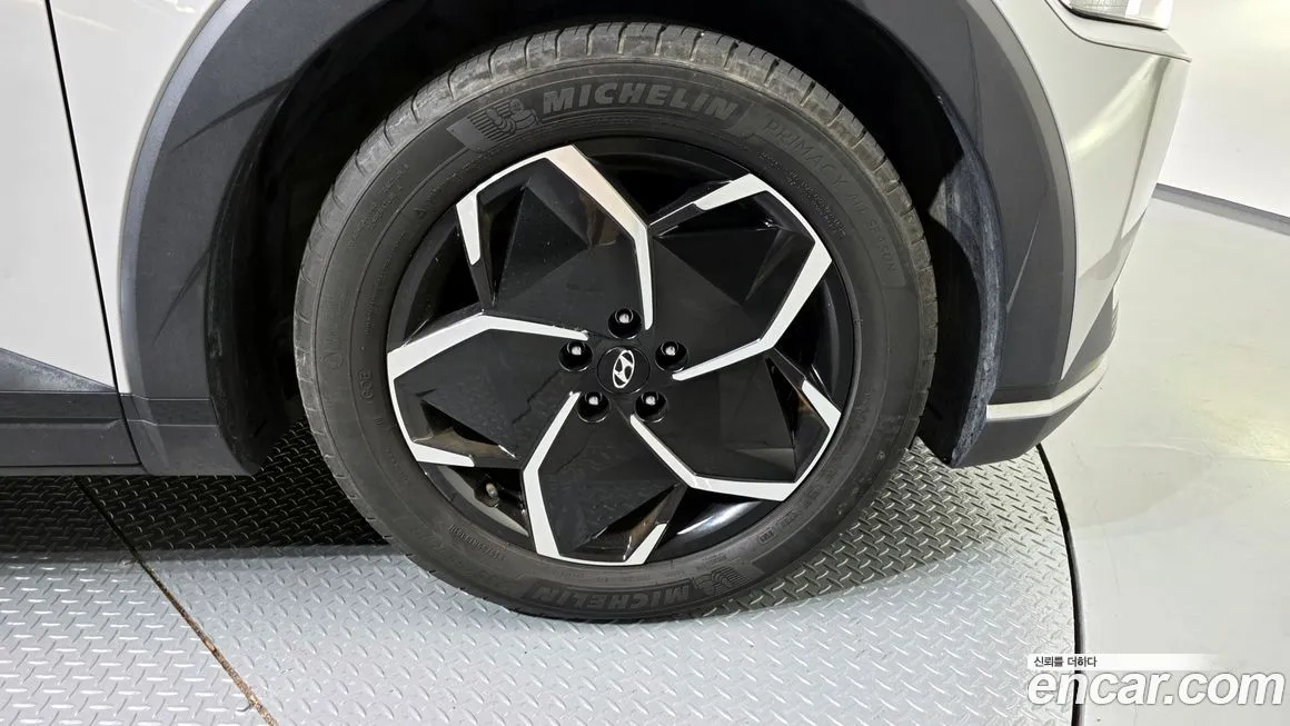 Hyundai Ioniq5 — фото 5