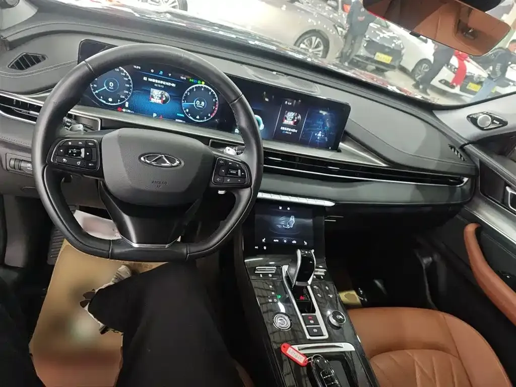 Chery Tiggo 8 PLUS — фото 10