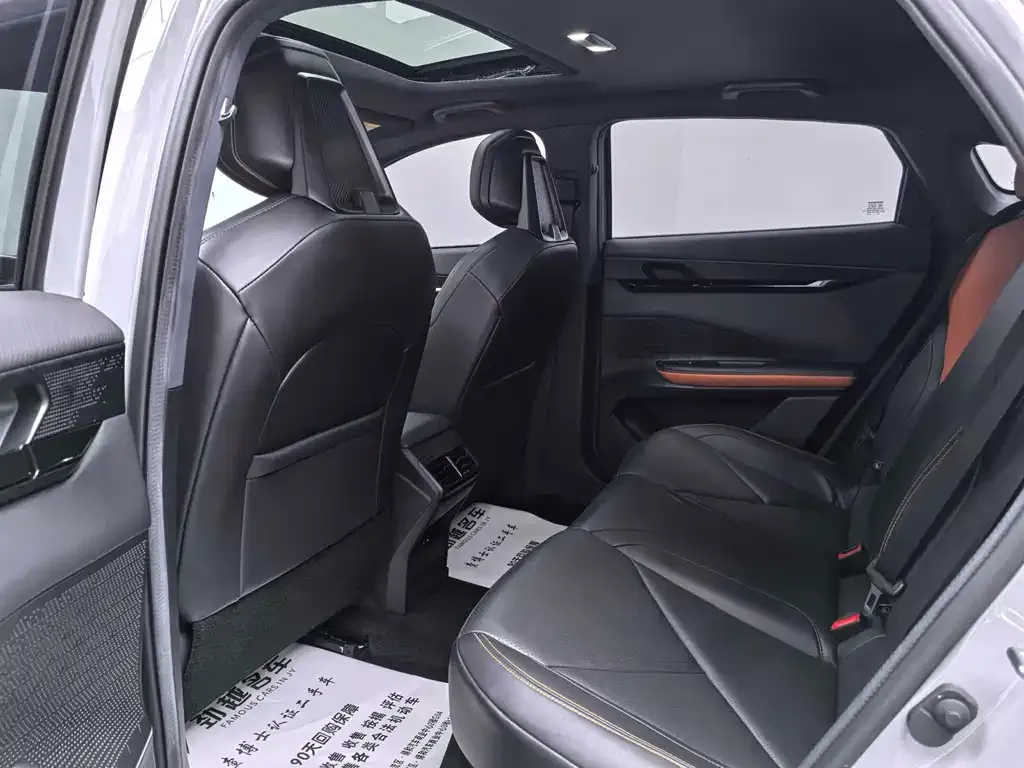Changan UNI-V iDD 2023 из CN, фото 7