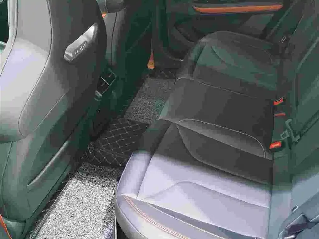 Changan UNI-V 2025 из CN, фото 8