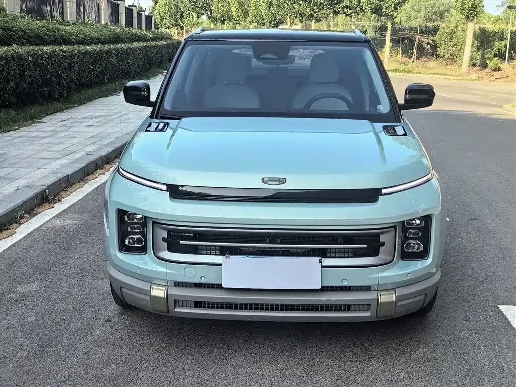 Geely Icon — фото 4