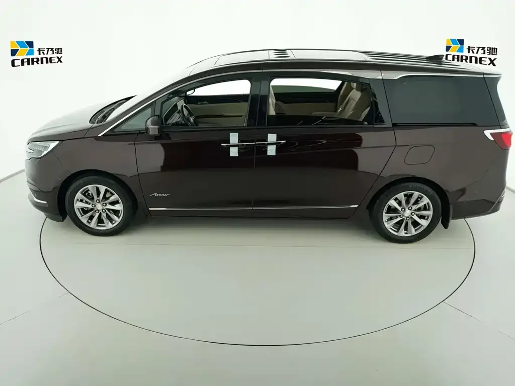 Buick GL8 2021 из CN, фото 3