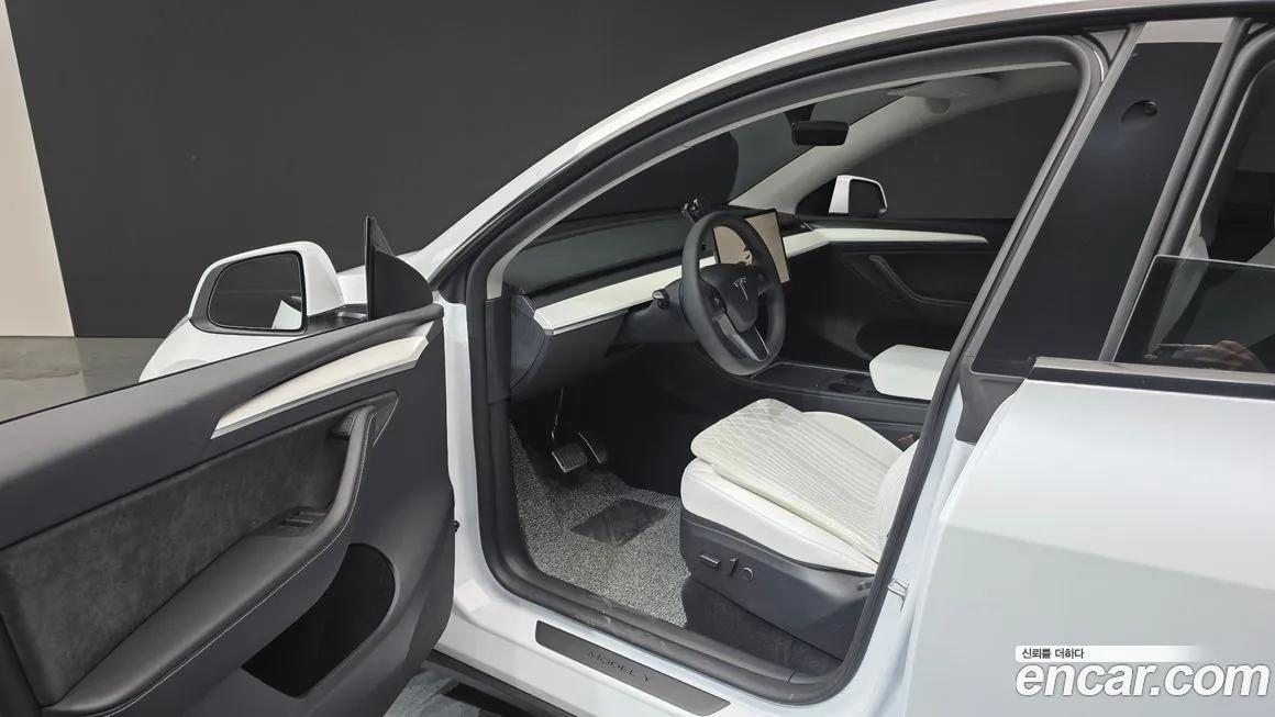 Tesla Model Y 2024 из KR, фото 10