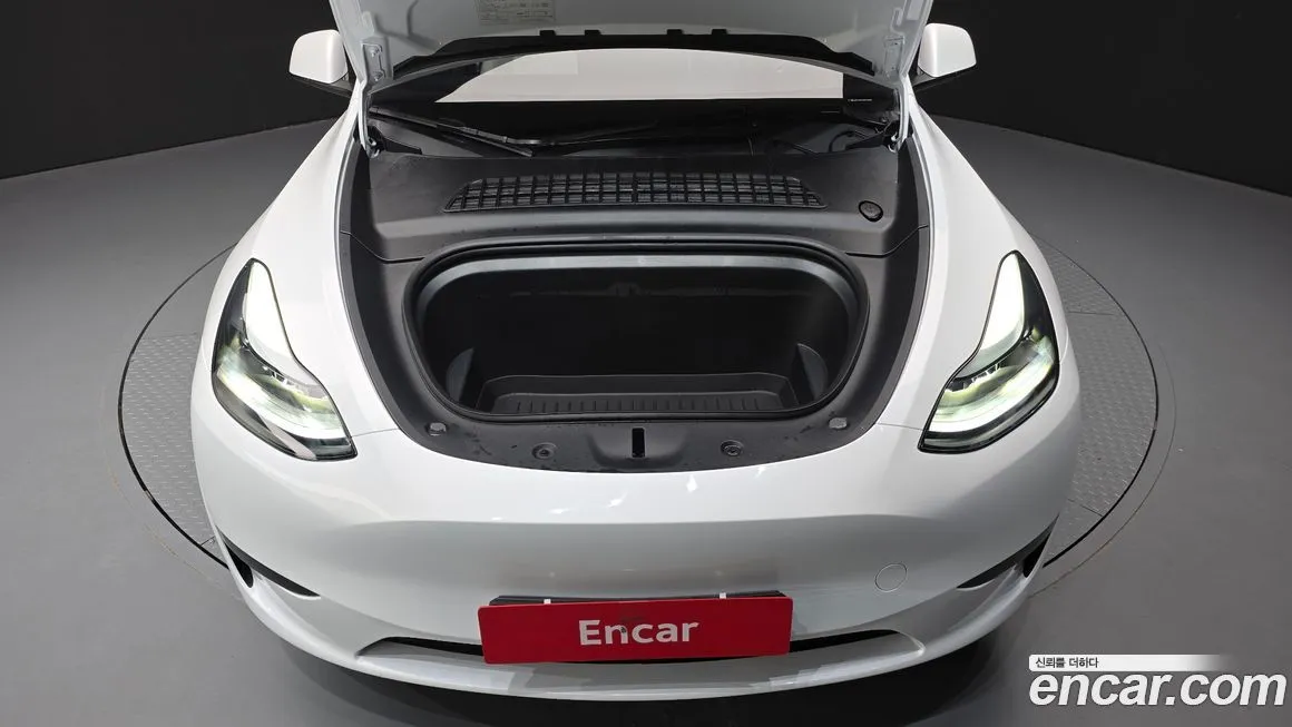 Tesla Model Y 2024 из KR, фото 6