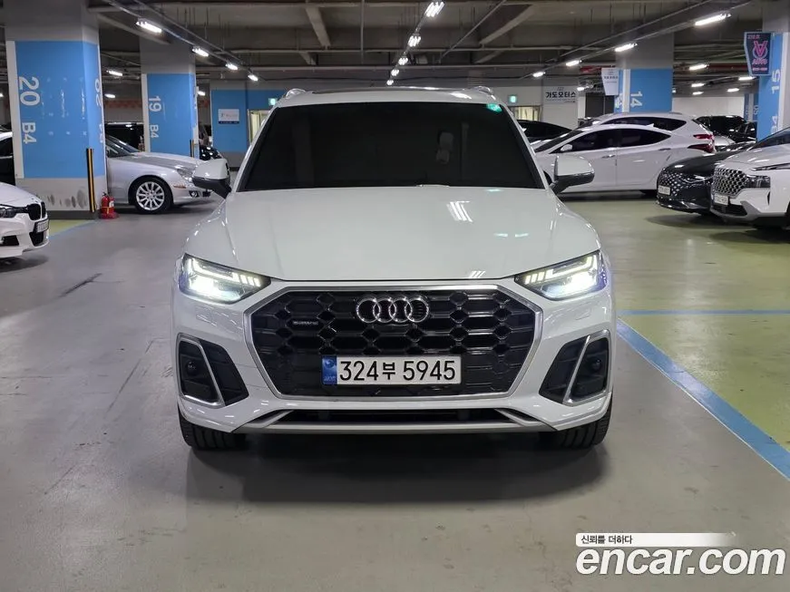 Audi Q5 2023 из KR, фото 1