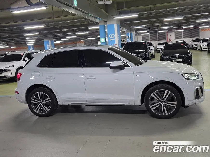 Audi Q5 2023 из KR, фото 7