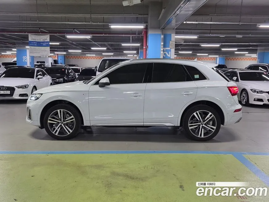 Audi Q5 2023 из KR, фото 8