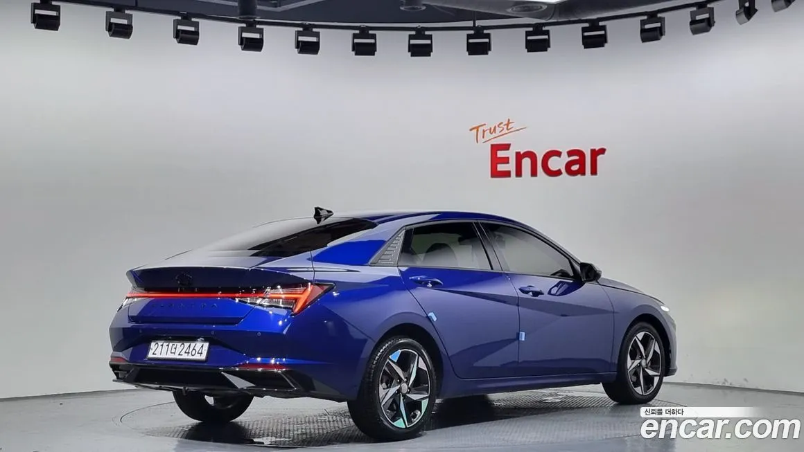 Hyundai AVANTE — фото 2