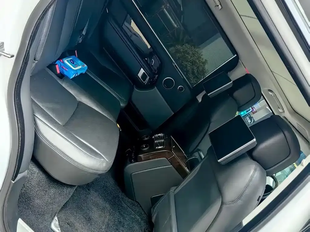 Land Rover Range Rover 2021 из CN, фото 4