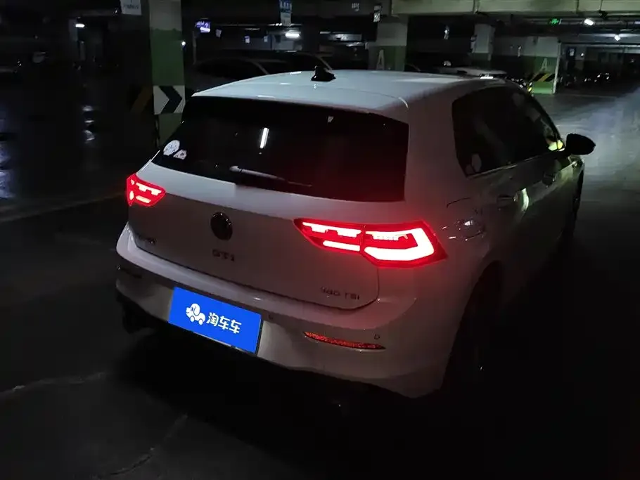 Volkswagen Golf GTI — фото 3